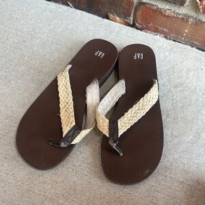 GAP Women's Tan and Brown Sandals size 9